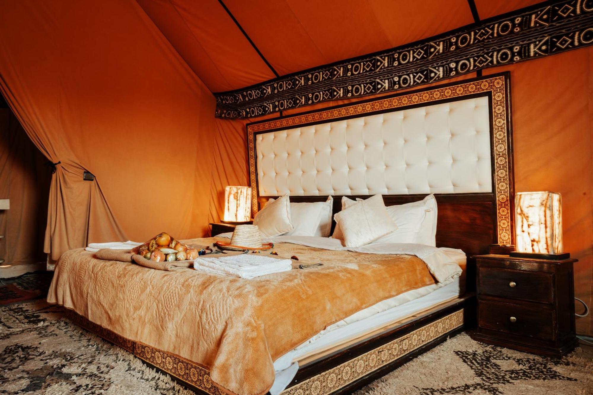 ホテル Sahara Luxury Camp メルズーガ エクステリア 写真