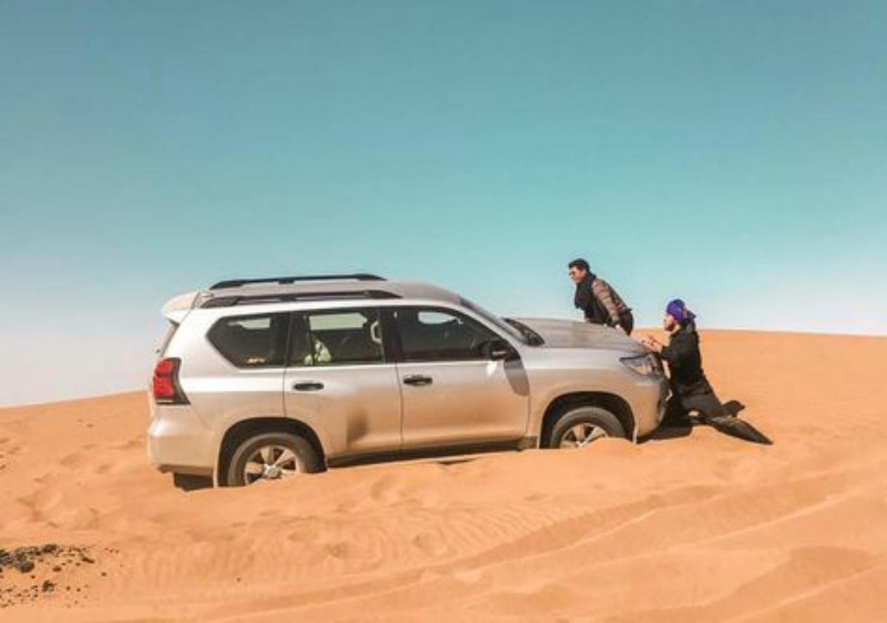ホテル Sahara Luxury Camp メルズーガ エクステリア 写真