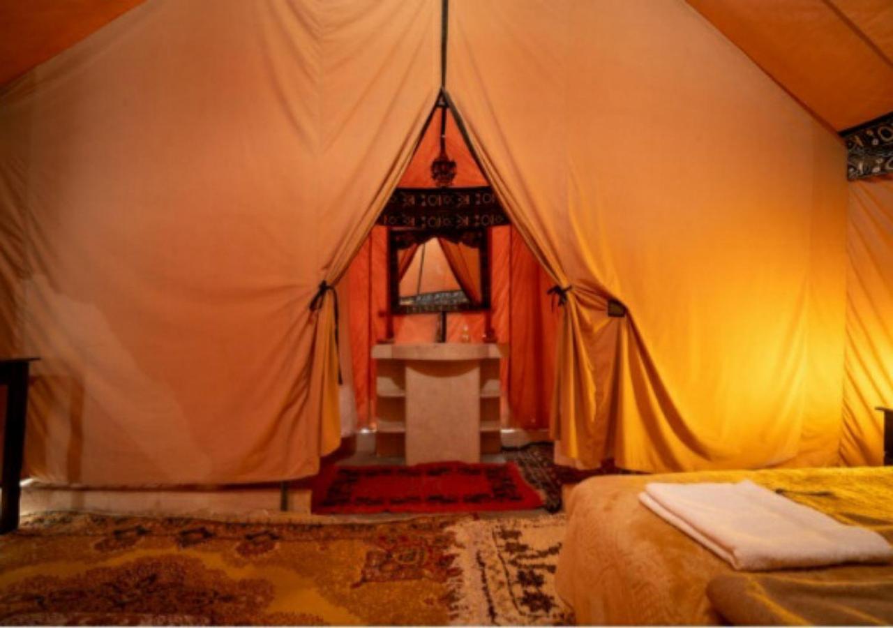 ホテル Sahara Luxury Camp メルズーガ エクステリア 写真