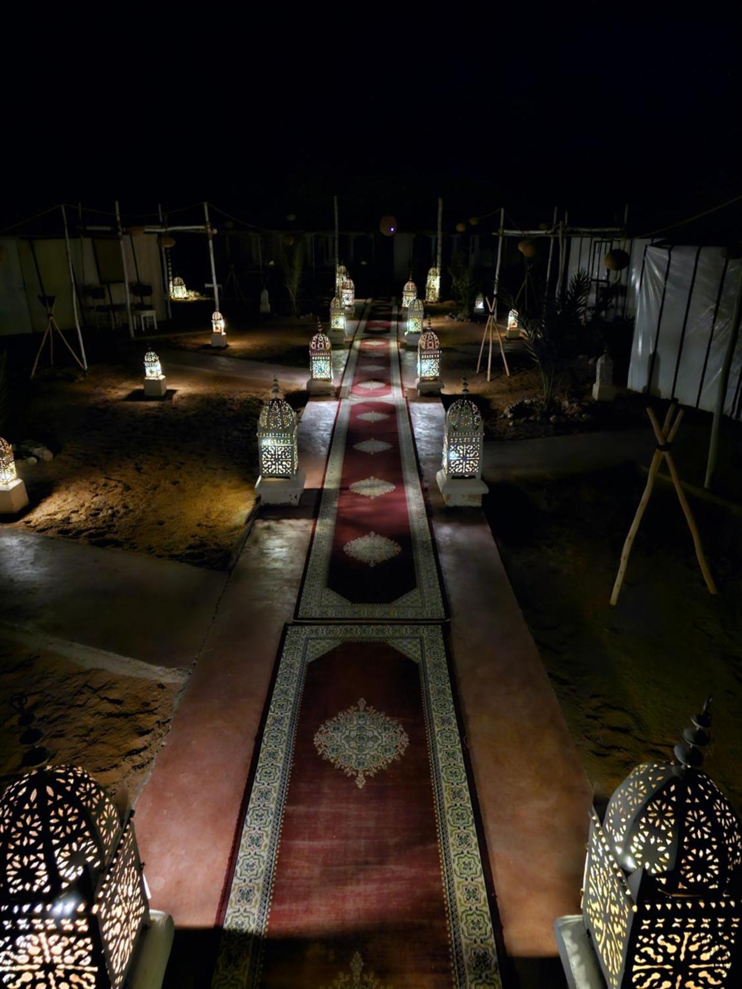 ホテル Sahara Luxury Camp メルズーガ エクステリア 写真