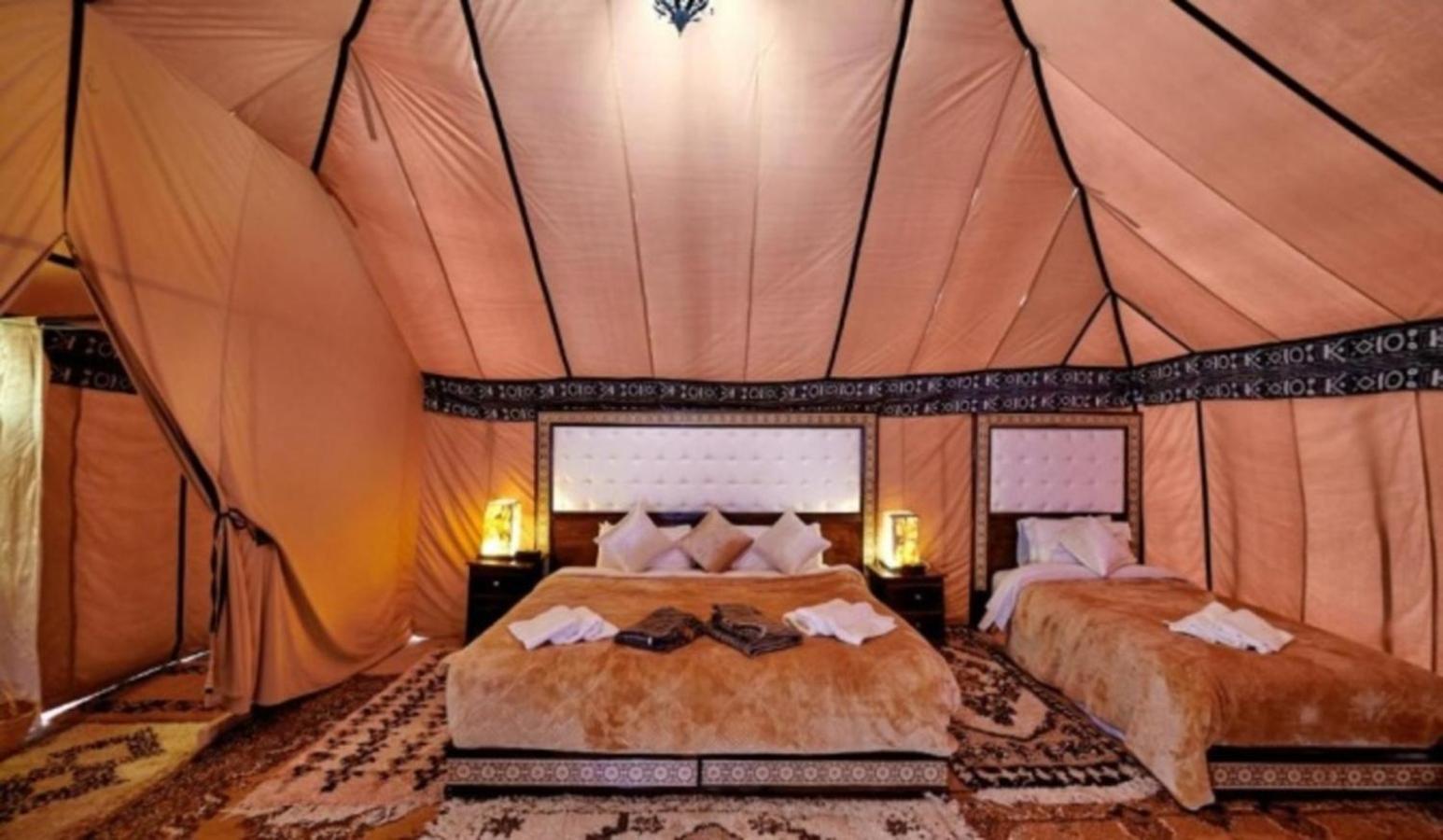 ホテル Sahara Luxury Camp メルズーガ エクステリア 写真
