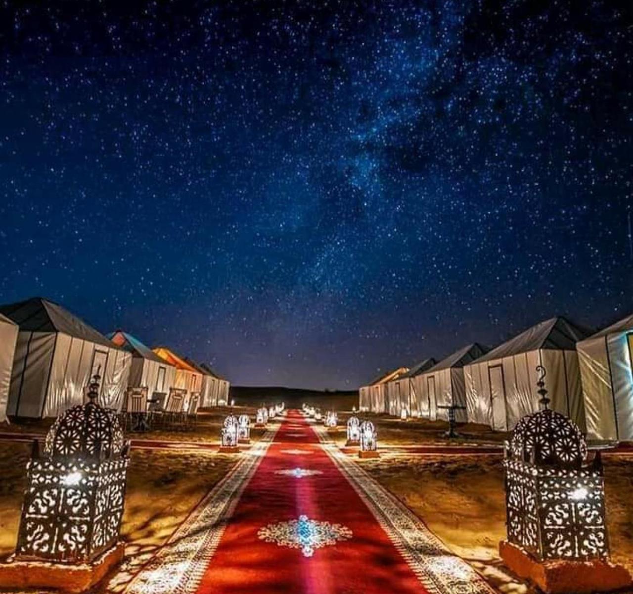 ホテル Sahara Luxury Camp メルズーガ エクステリア 写真